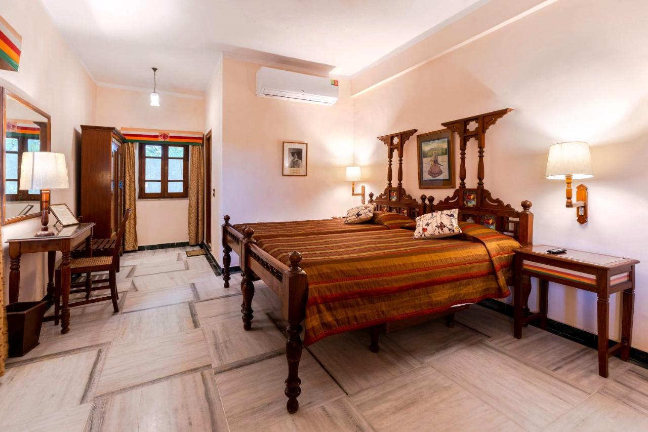 HOTEL KARNI BHAWAN JODHPUR | ⋆⋆⋆ | INDIA | SEASON DEALS FROM $44